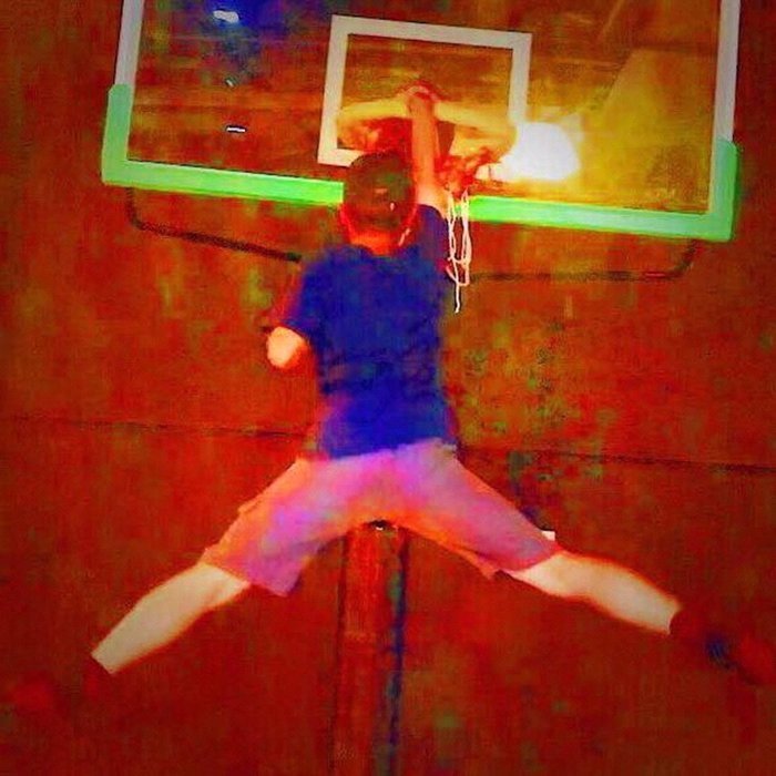 张扬
